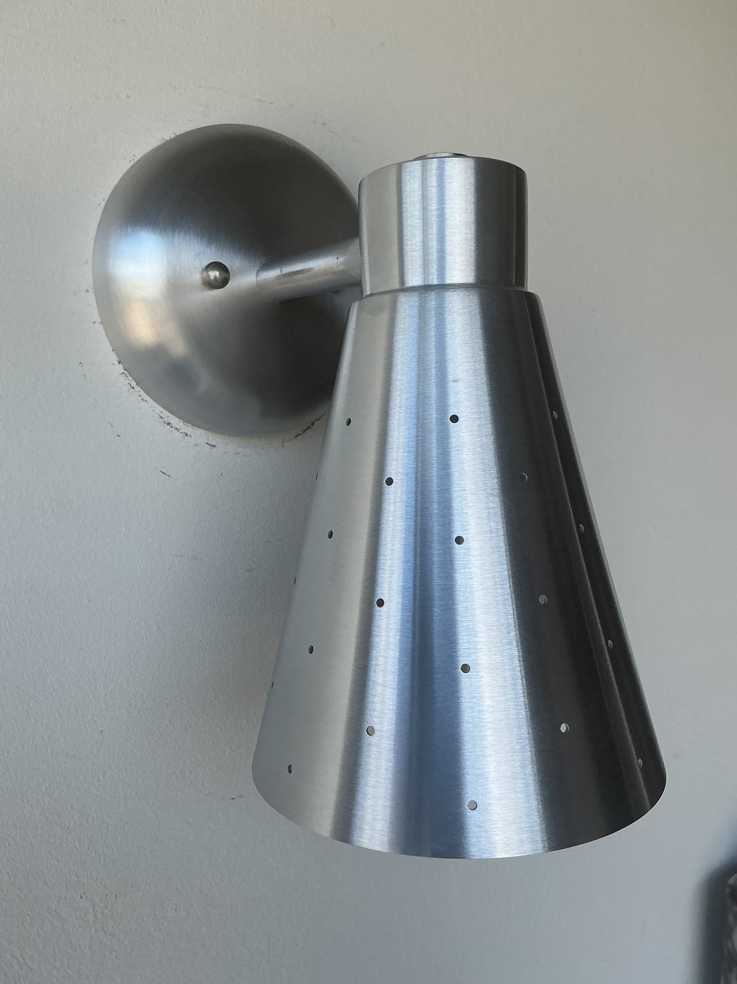 Pinhole Downlight Sconce