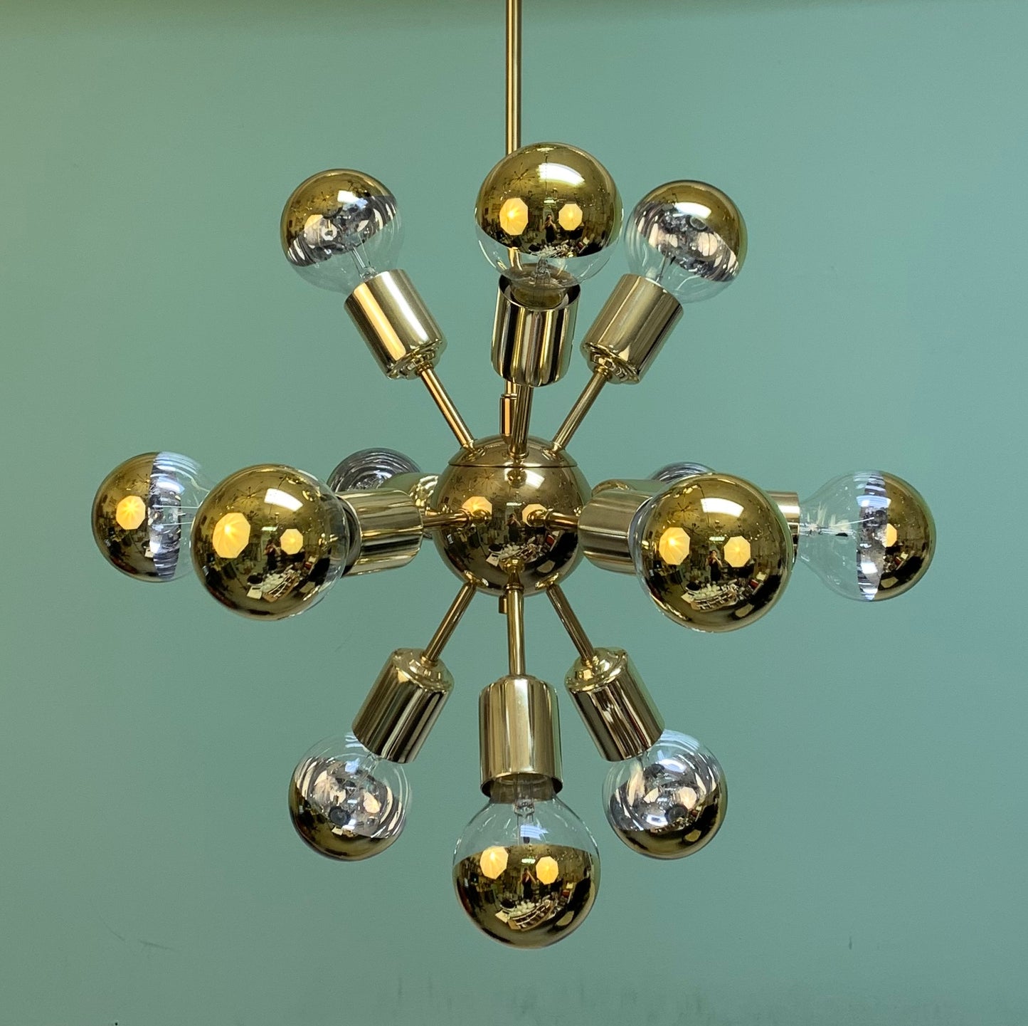 Globe Sputnik
